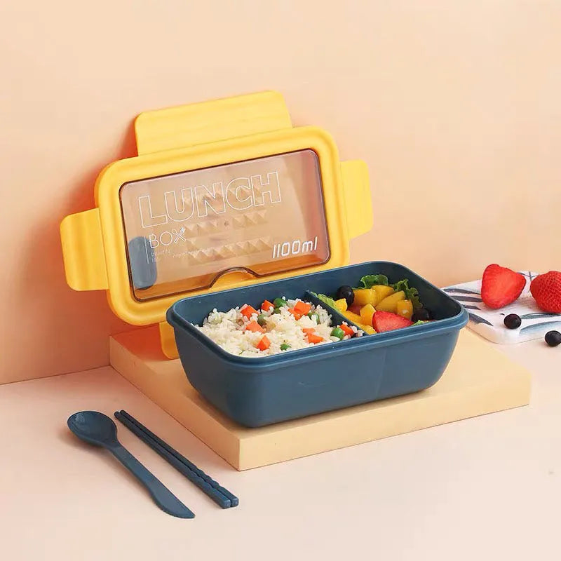 Green four-layer partitioned bento lunch box with Nordic design