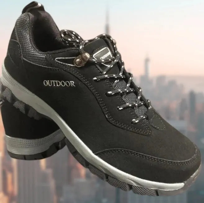 Men's low-top outdoor walking shoes in army green, available in large sizes up to 49.