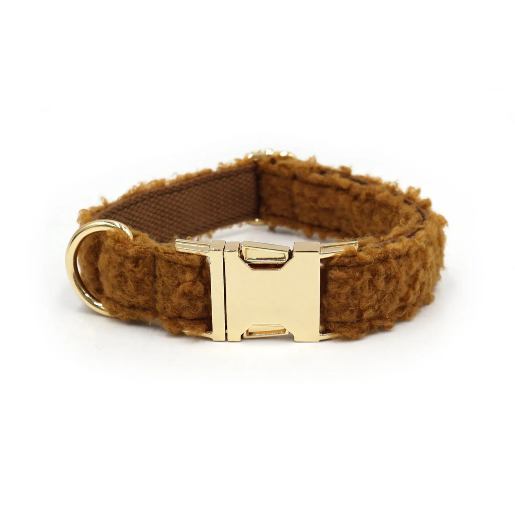 Teddy plush pet collar in brown velvet with adjustable lettering for dogs