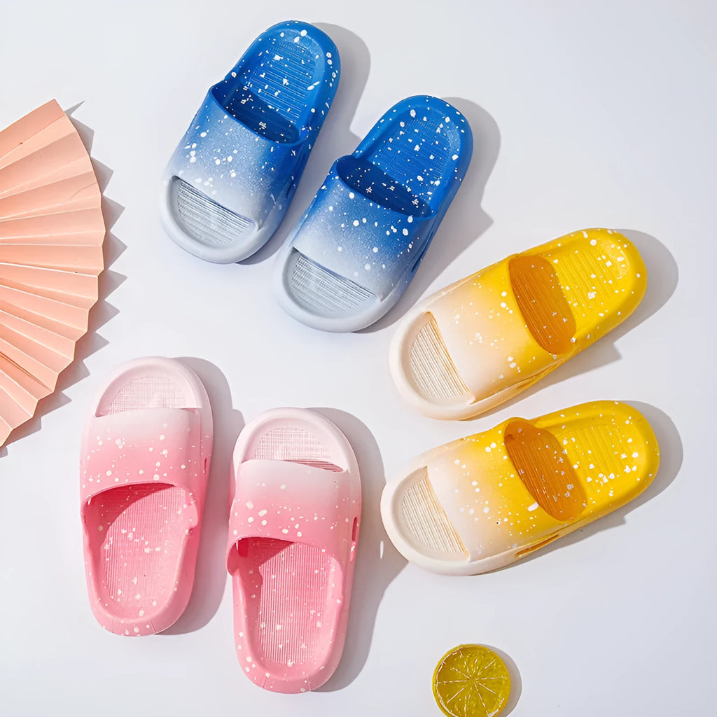PVC gradient colour slippers for boys and girls with European American style and non-slip sole