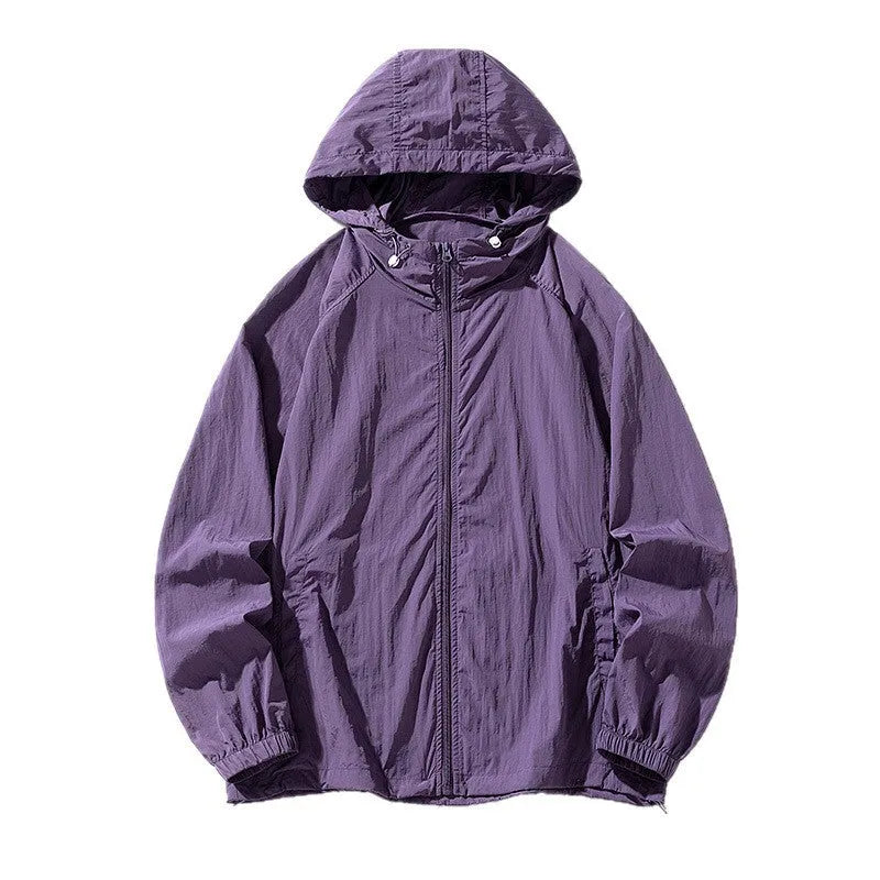Chemical fibre blend outdoor sports jacket in loose fit available in multiple colours