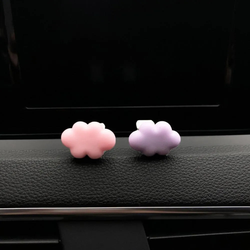 Baiyun cartoon design resin car fragrance clip for air vents in assorted colours.