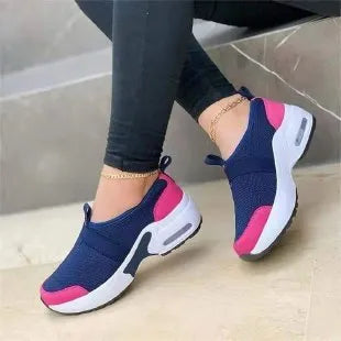 Women's mesh flat sneakers in multiple colours with non-slip rubber soles
