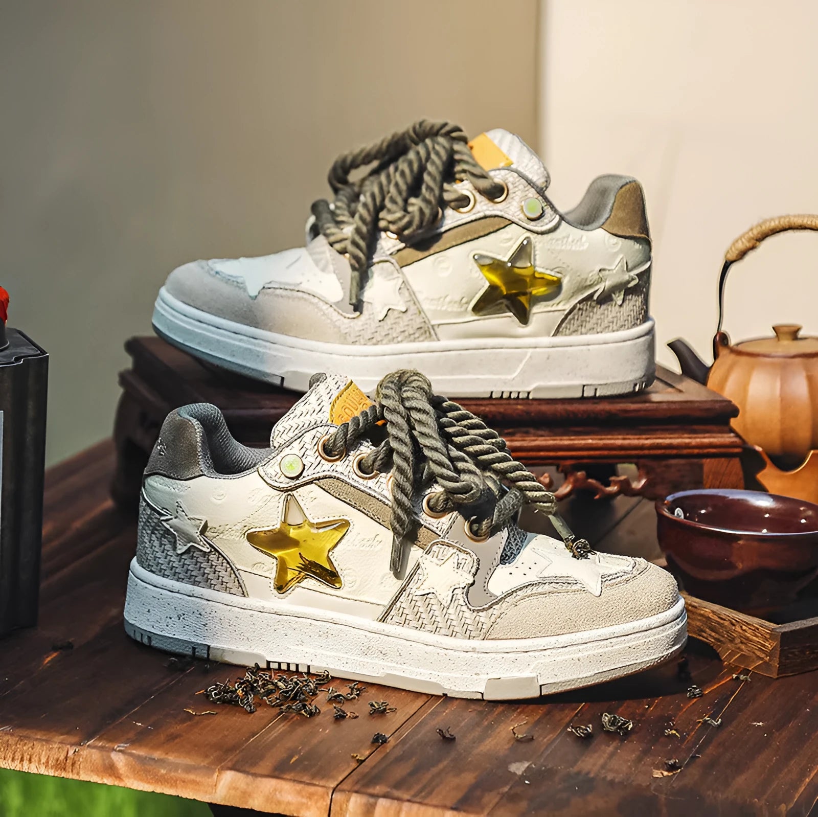 Cowhide leather low-top platform running shoes with round toe and front lace-up, shown in West Lake dragon well tea colour.