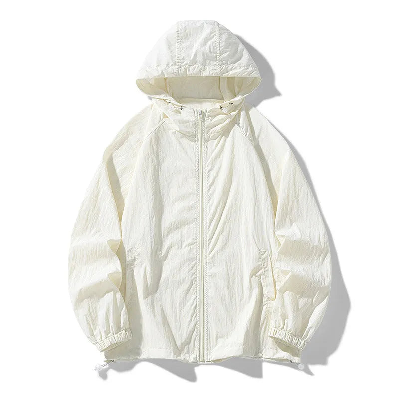 Chemical fibre blend outdoor sports jacket in loose fit available in multiple colours