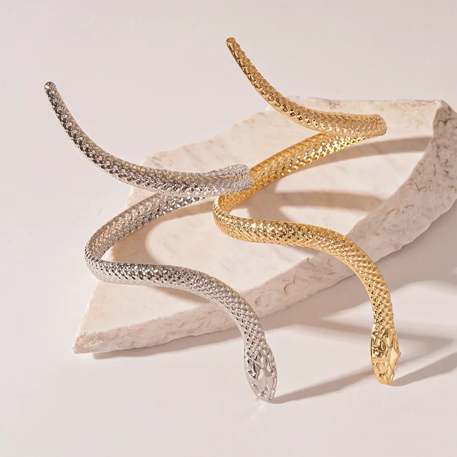 Gold electroplated exaggerated twisted snake design ring and bracelet jewellery set