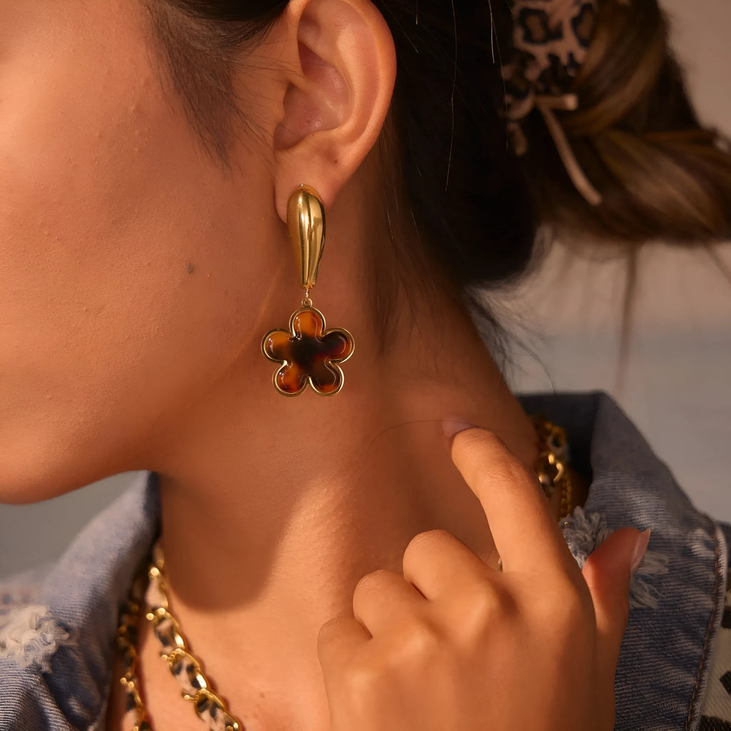 Tortoiseshell resin earrings with 18K gold electroplating in heart and flower geometric designs