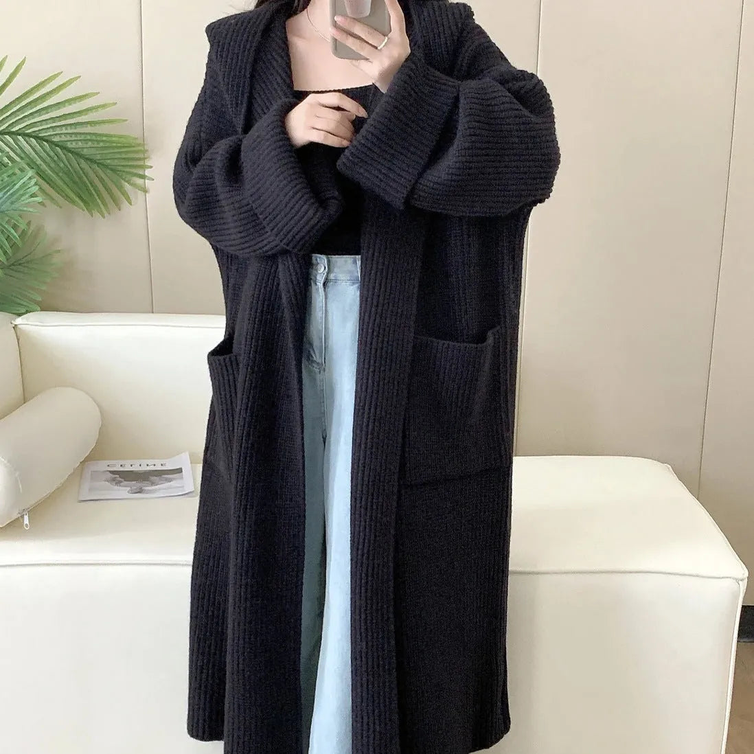 Women's loose hooded cardigan coat with raglan sleeves in acrylic fabric