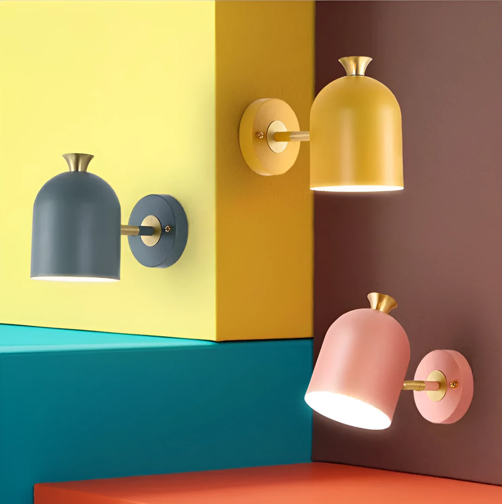 Single-head aluminium LED wall lamp in yellow, 250mm size, for bedside or mirror use