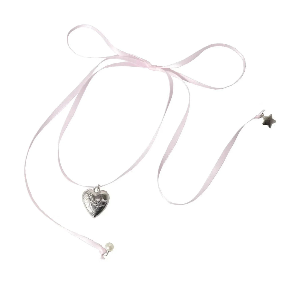 Women's love pendant fashion necklace with ribbon detail on clavicle-length alloy chain