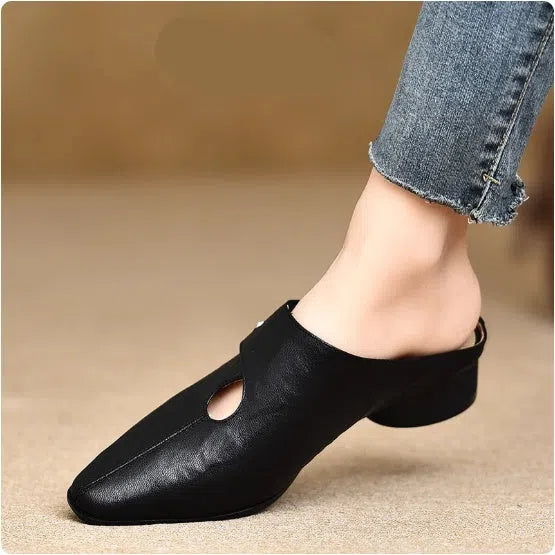 Women's noise-reducing slip-on slippers with hand-stitched pattern and first-layer sheepskin upper, beige colour, side view