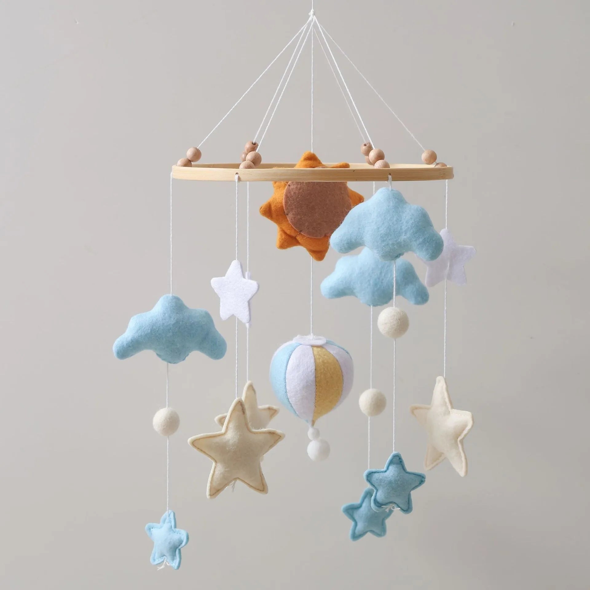 Baby bed bell pendant wind chime cloth hanging rattle with animal design for newborn vision training