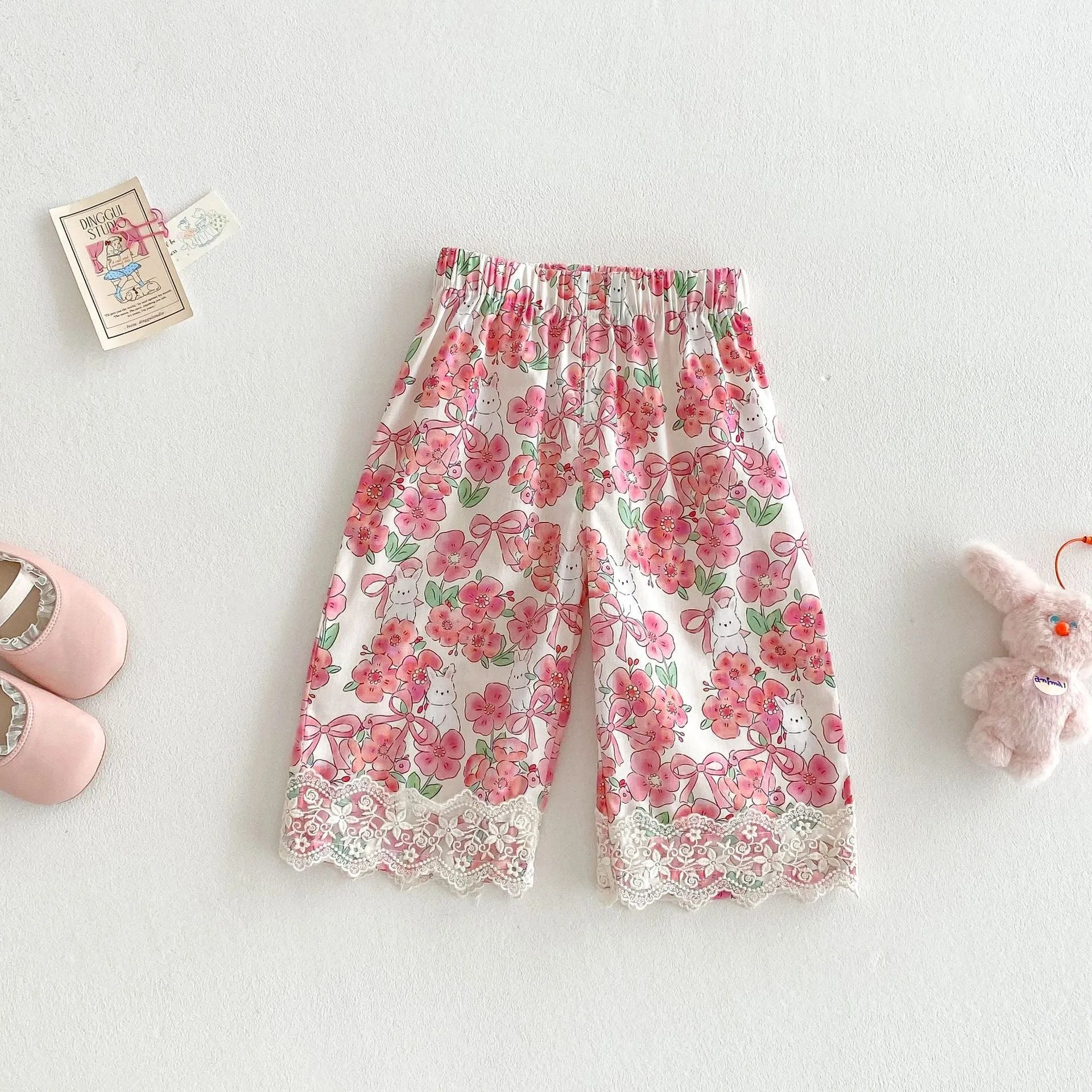 Children's lace collar cotton shirt and lace straight-leg pants set in almond colour