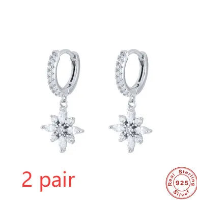 S925 sterling silver diamond snowflake pendant earrings with geometric design in yellow or white gold colour finishes