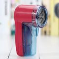 Portable electric lint remover for clothing with compact 11cm design