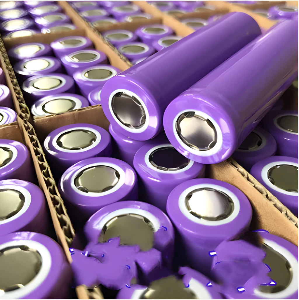 3.7V 2600mAh lithium battery with safety protections and 500-cycle lifespan