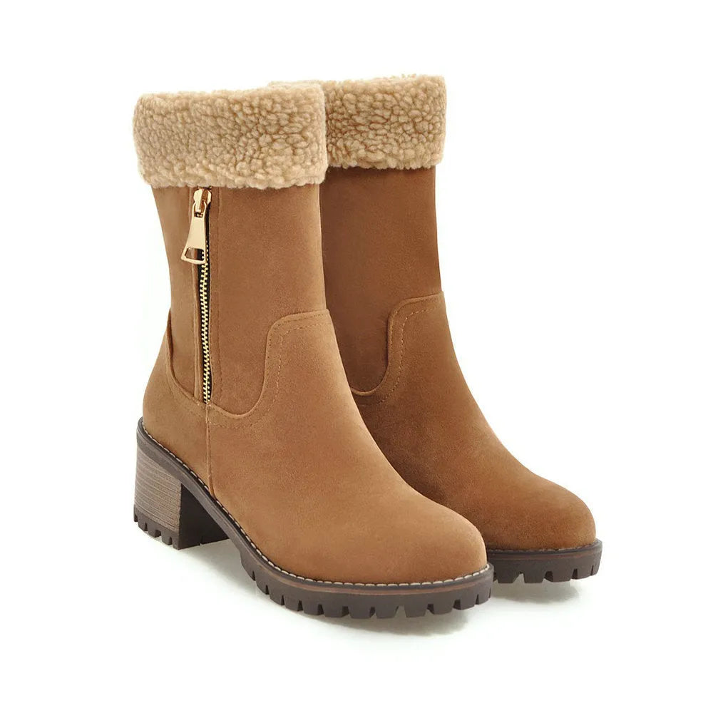 Snow boots with rubber sole and plush lining in black, grey, green, or orange.