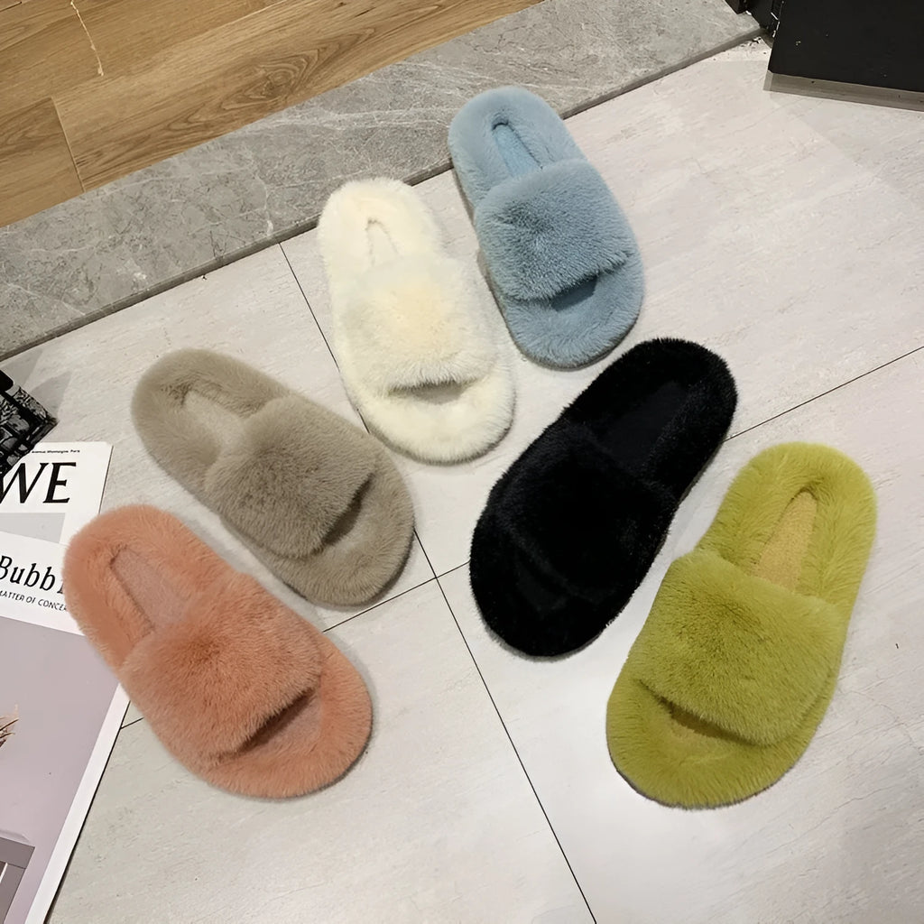 Suede furry slippers with artificial wool insole, round toe, flat heel, available in beige