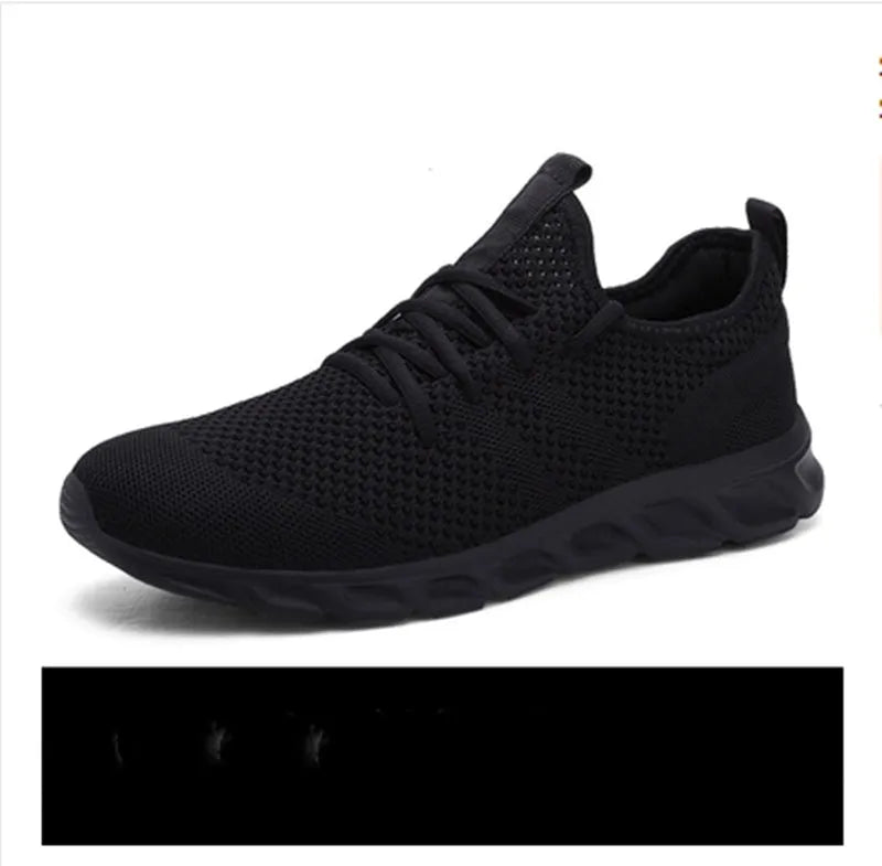 Men's black and white mesh casual sneakers with lace-up closure and round toe for outdoor sports