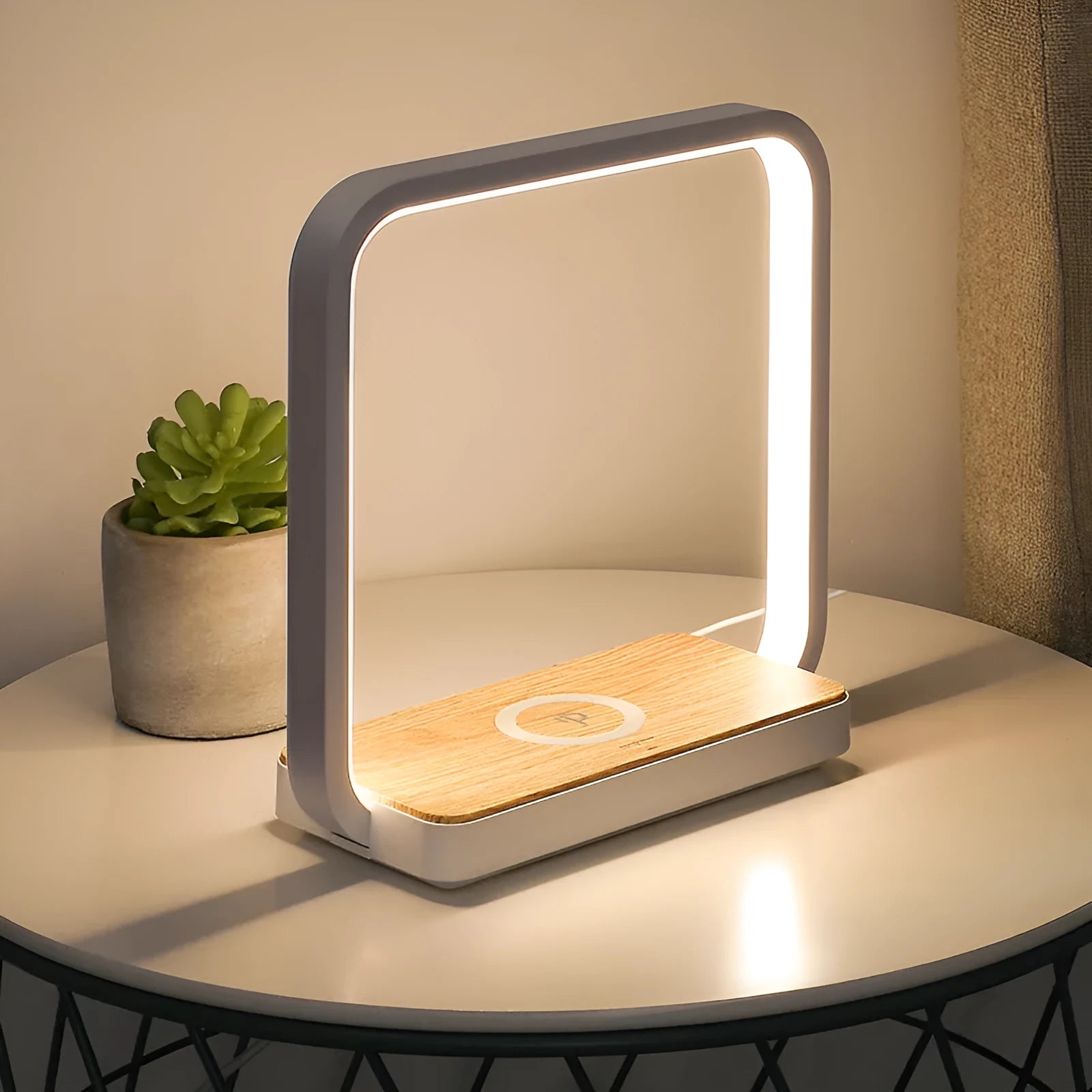 Modern bedside lamp with aluminium shade featuring touch sensor and voice control, available in white or gold colours