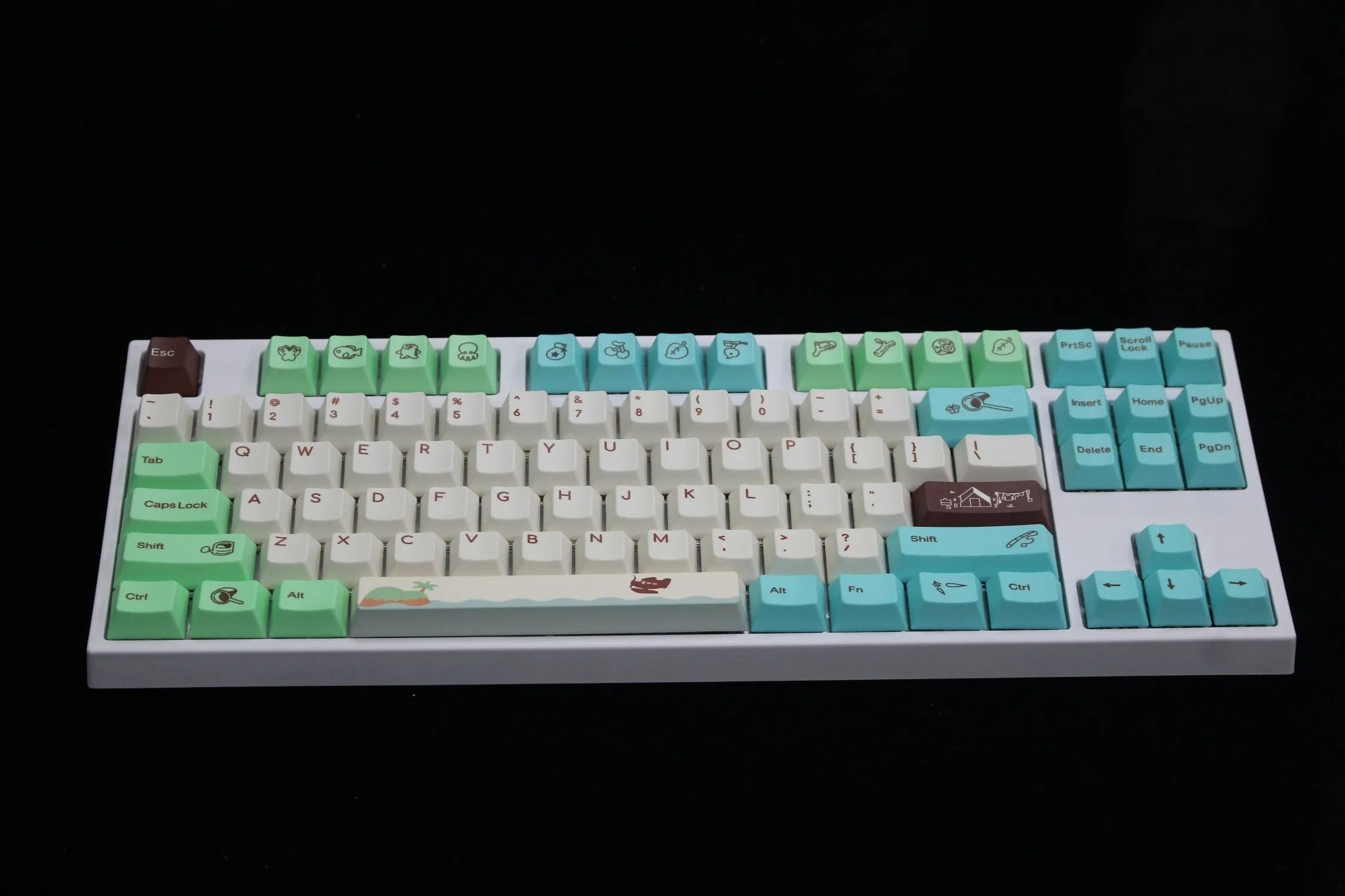 Animal Crossing themed PBT keycap set with thermal sublimation printing at original factory height in standard configuration colour.