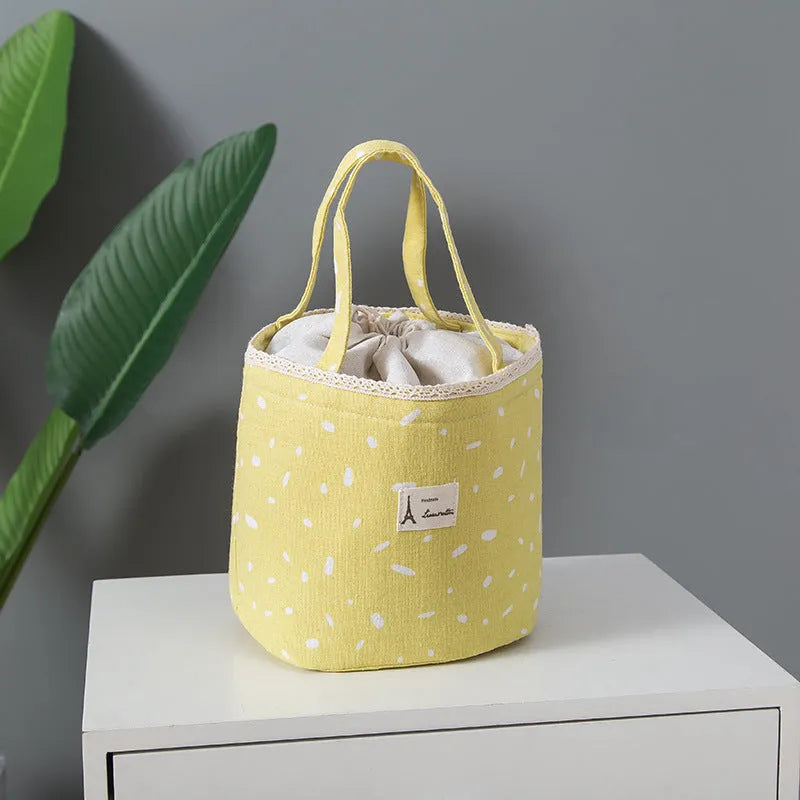 Thickened thermal insulation portable lunch box with integrated carrying bag in multiple colour designs