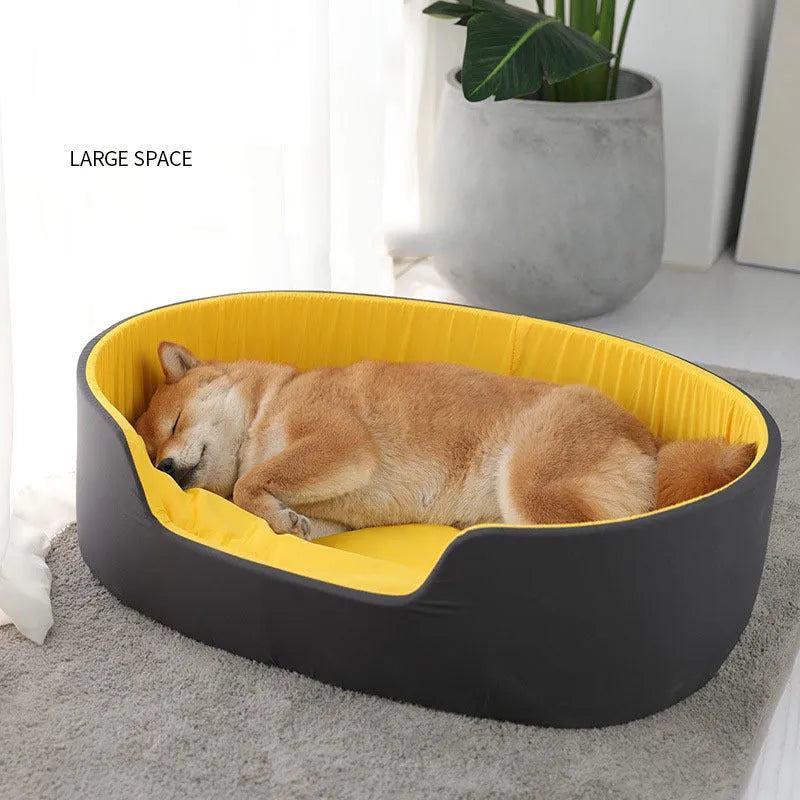 Washable cloth pet kennel in black or green available in small, medium and large sizes