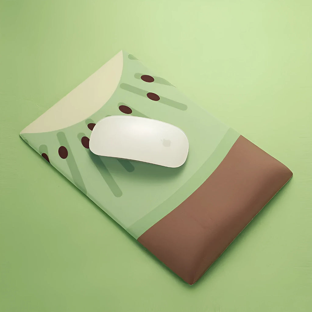 Kiwi fruit pattern mouse pad with silicone gel wrist cushion measuring 27cm by 18cm