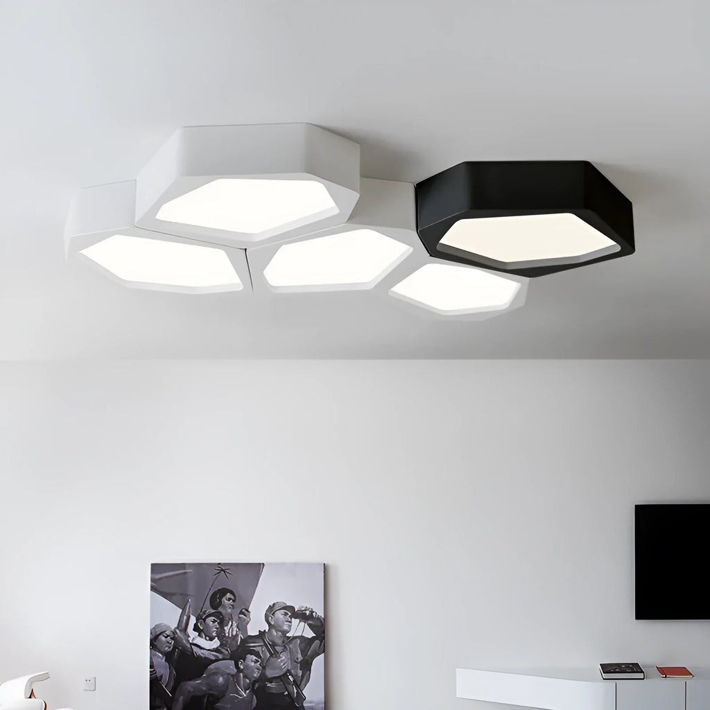 Geometric shaped iron wall light in black or white with remote control for adjustable LED lighting