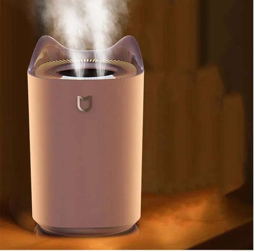 Double spray humidifier with three mist outlets, USB power cable, and large water tank