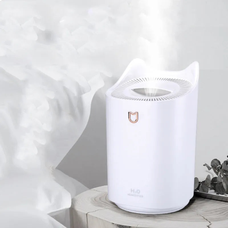 Double spray humidifier with three mist outlets, USB power cable, and large water tank