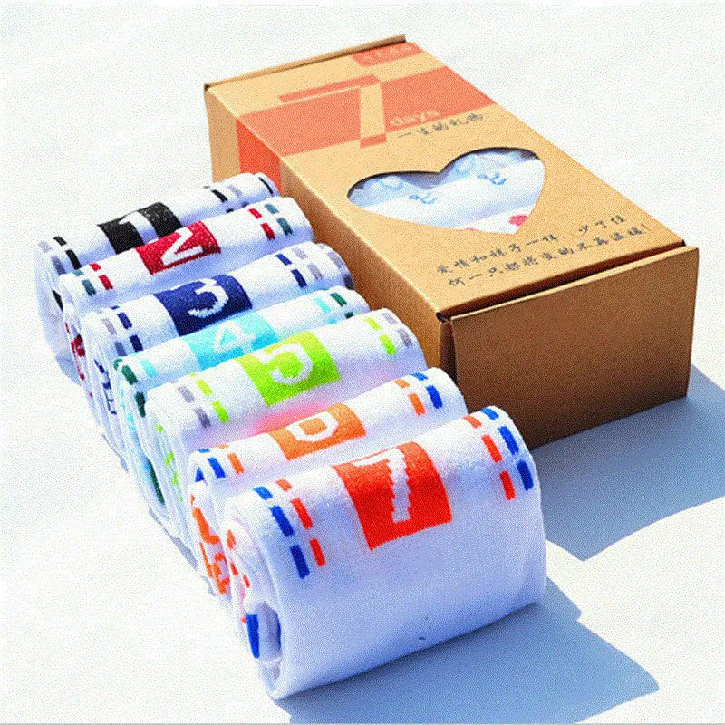 Ultra-thin PolyCotton middle tube socks in white digital male style, plain pattern, for spring sports