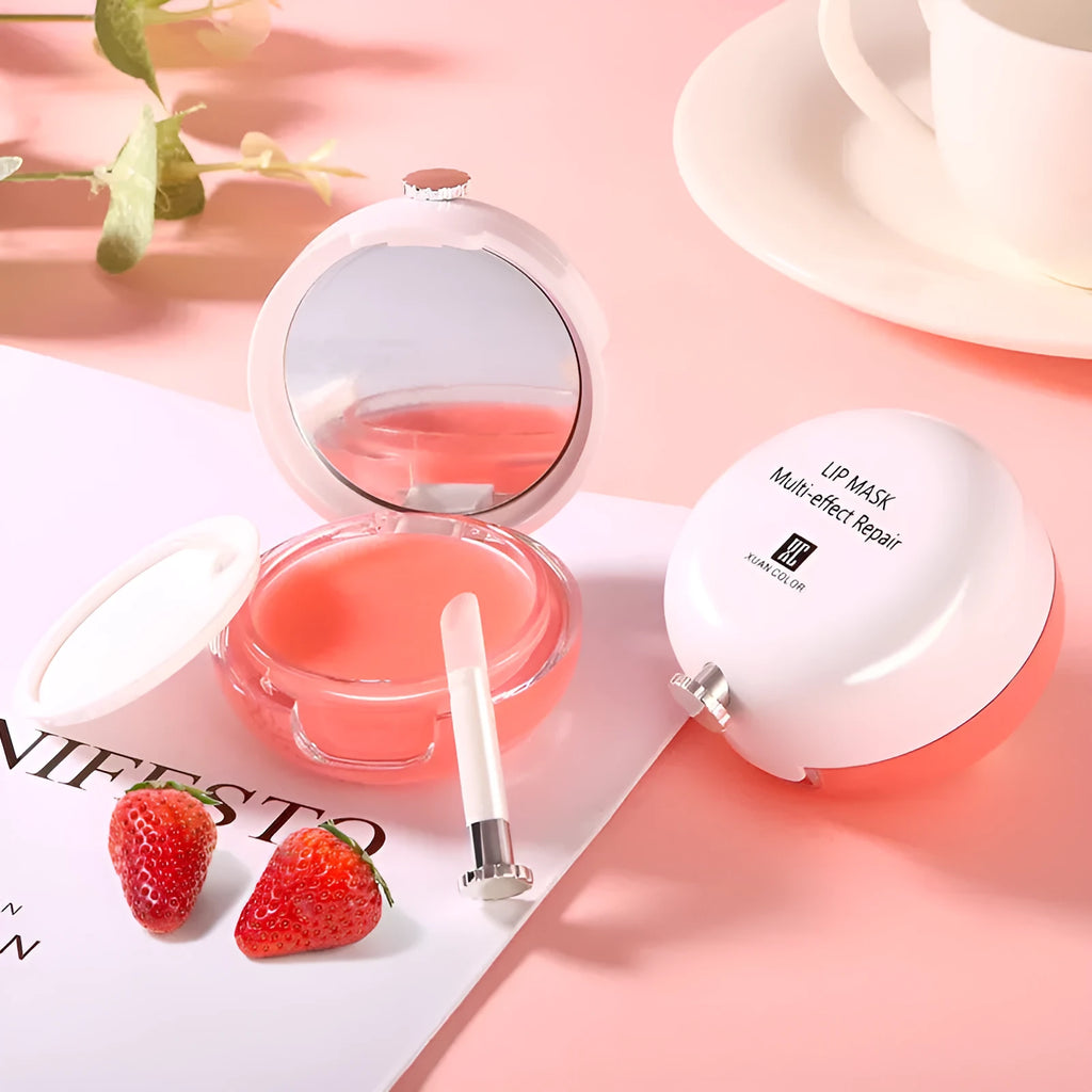 Lip sleeping mask pot with strawberry flavour, 13g, containing grape seed oil for moisturising
