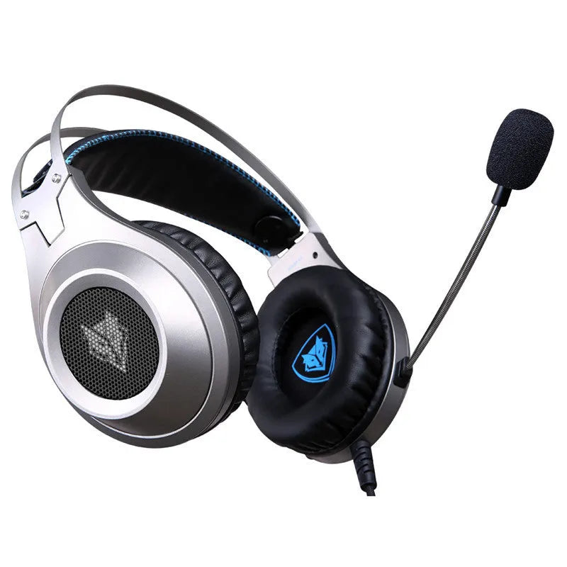 Black wired computer headset with USB plug and integrated microphone for desktop and notebook computers