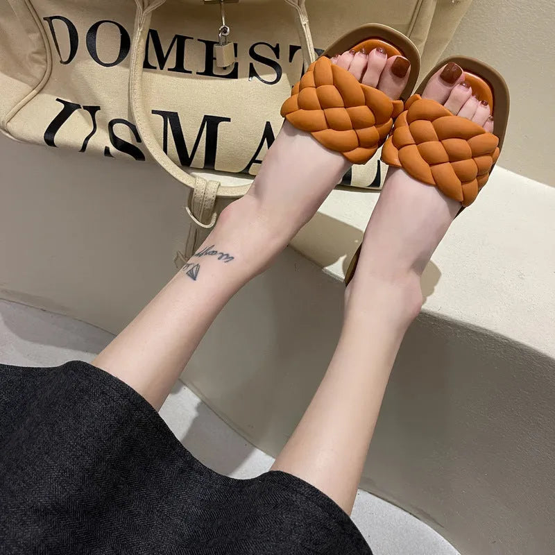 Women's plaid pattern PVC beach sandals with thick non-slip soles in white, green, black, or orange
