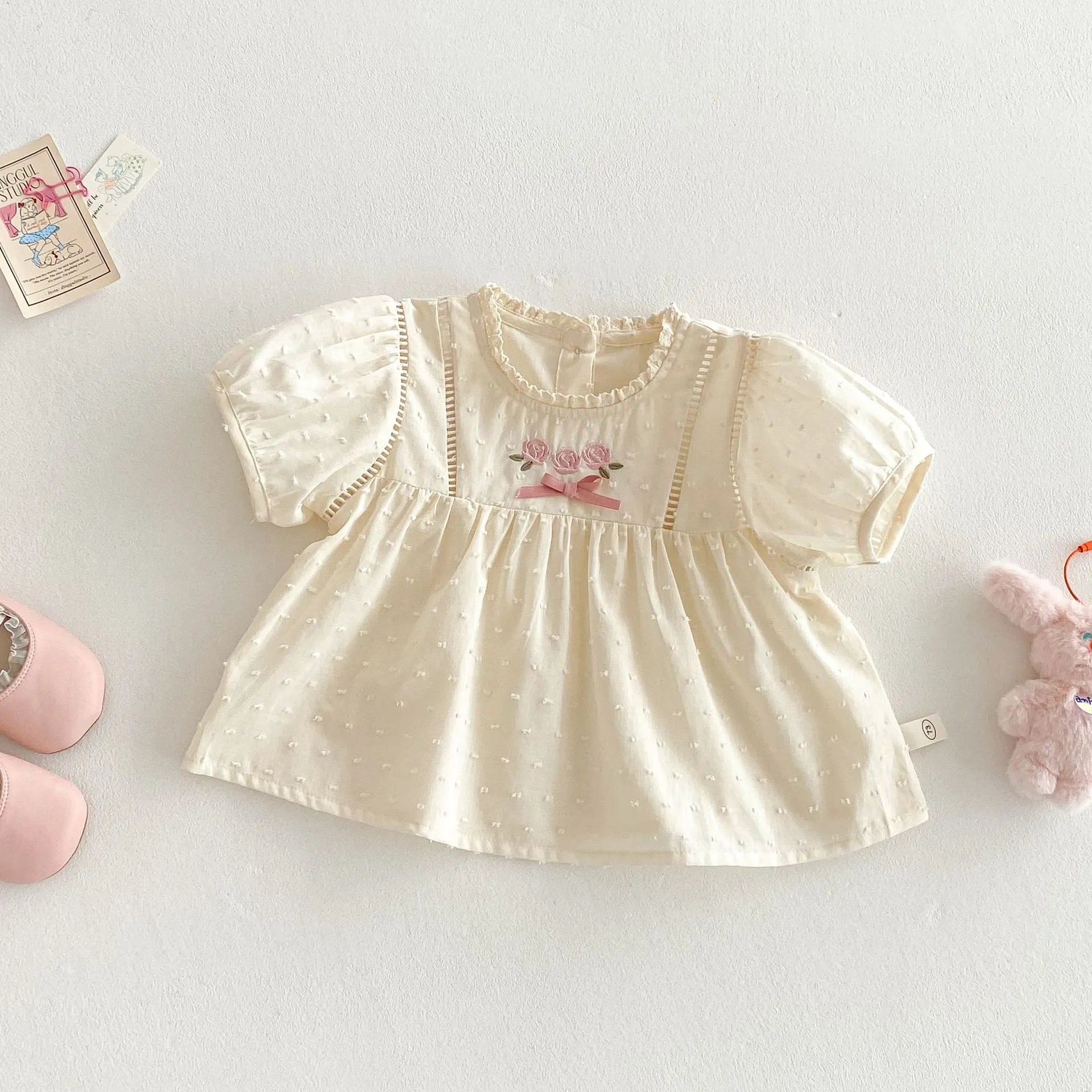 Children's lace collar cotton shirt and lace straight-leg pants set in almond colour