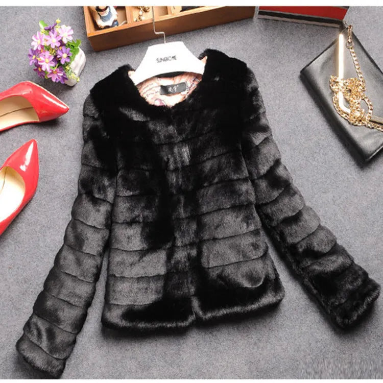 Women's short faux fur top in street fashion style with regular sleeves