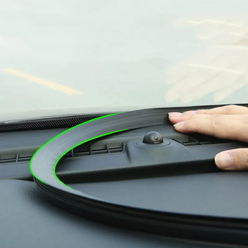 Silicone dashboard soundproof seal strip for Mitsubishi Outlander, 1.6 metres long with card slots