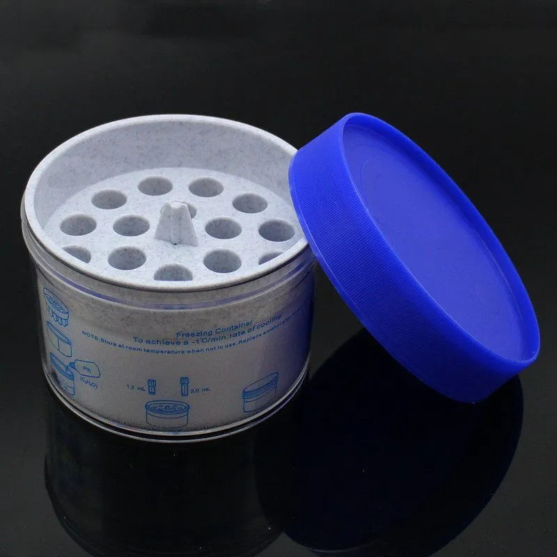 Laboratory process cooling box for gradient freezing with orange metal iron block and blue plastic cover