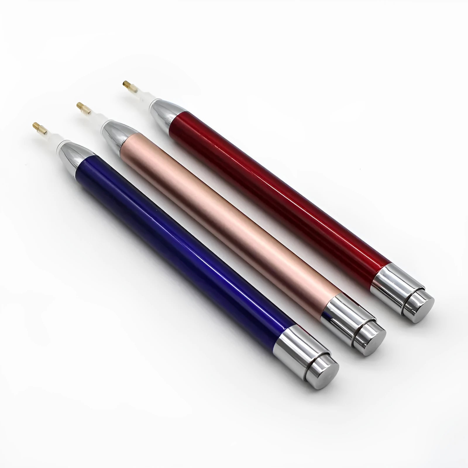 Luminous aluminium alloy drill pen for diamond painting in blue, gold, or red colours