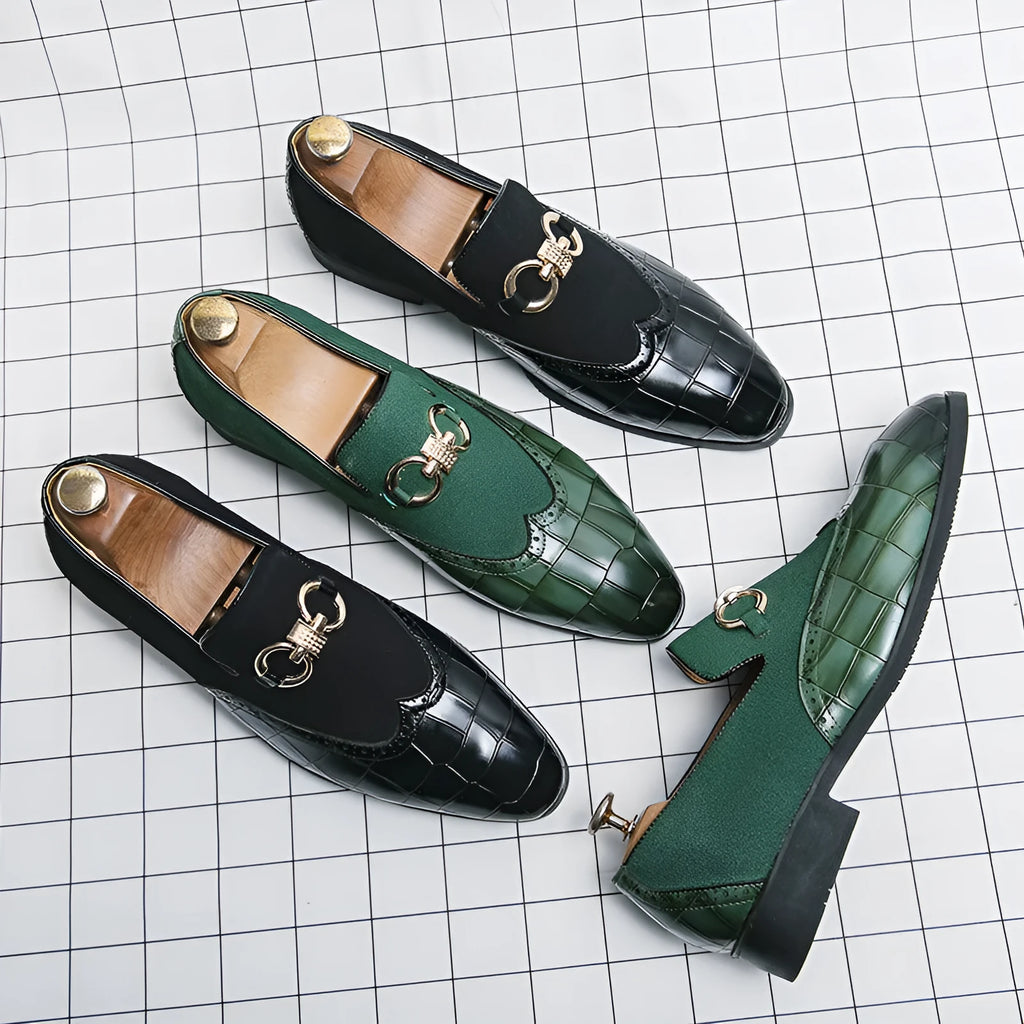 Korean style men's business casual shoes with pointed toe and sewing line details in black and green colour options