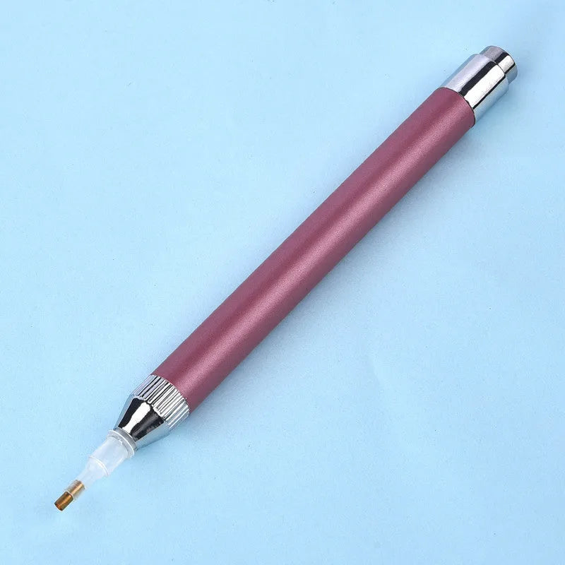 Luminous aluminium alloy drill pen for diamond painting in blue, gold, or red colours