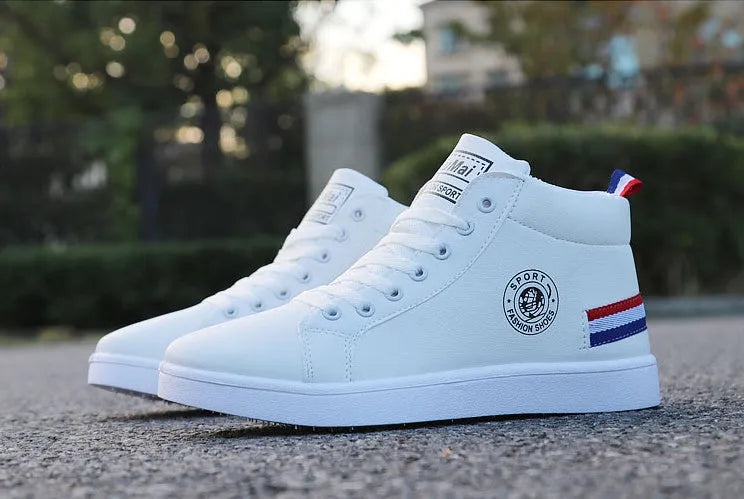 Men's casual shoes with artificial PU upper, white blue colour option