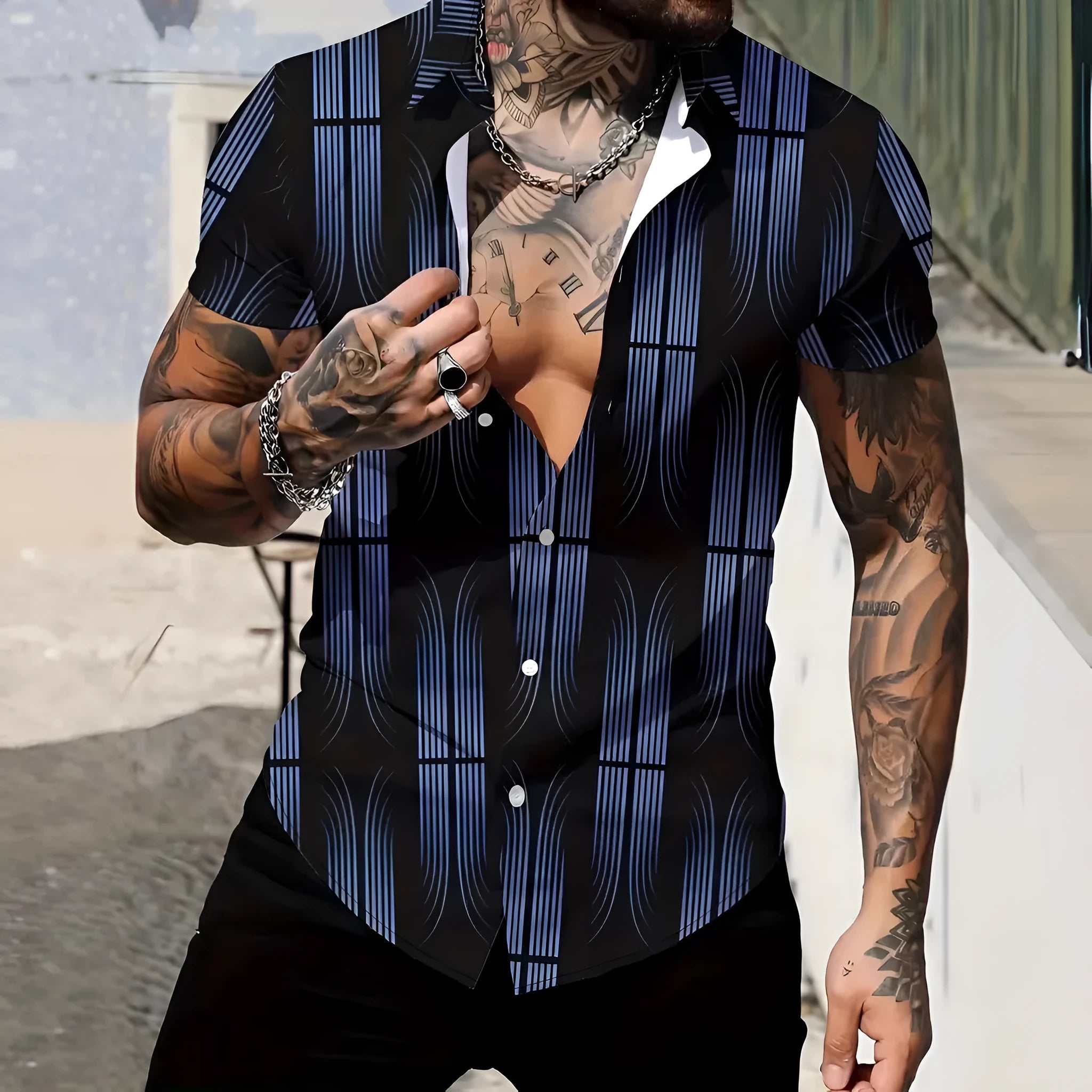 Men's slim fit short sleeve shirt with geometric line printing on lapel in polyester fabric