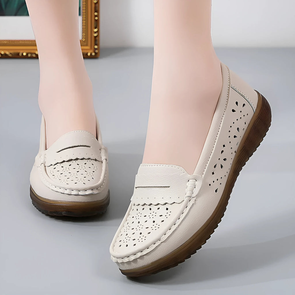 Women's breathable cutout flat shoes with tendon bottom soft sole in beige hollow style
