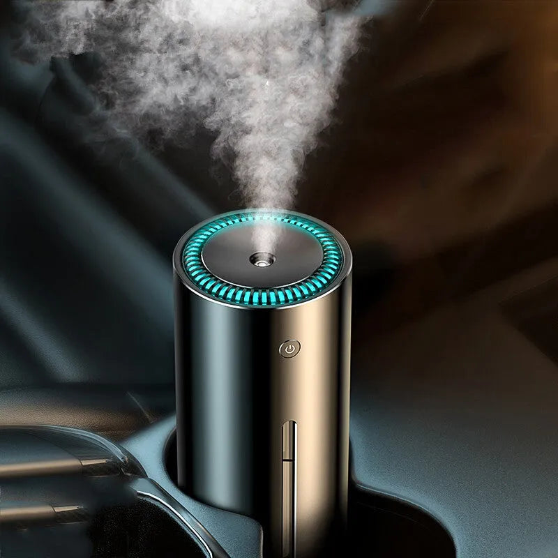 Black aluminium alloy car diffuser humidifier with USB connection for air purification and aromatherapy