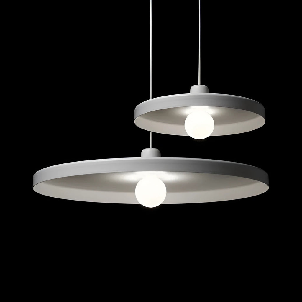 Aluminium alloy restaurant chandelier in black or white with three diameter size options