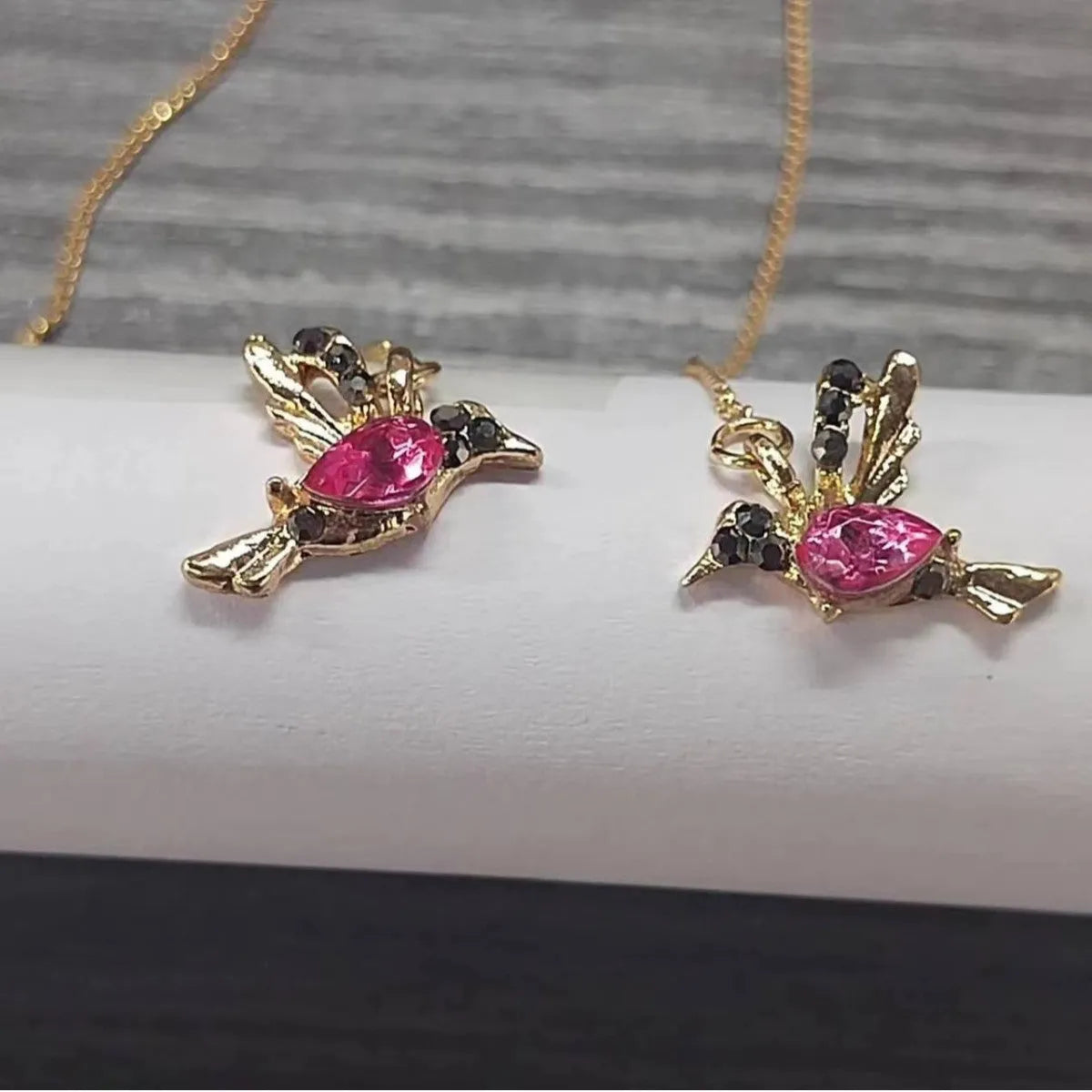 Personalised long bird hanging earrings with mixed zirconium wings in red, blue, and red lvzuan colour options