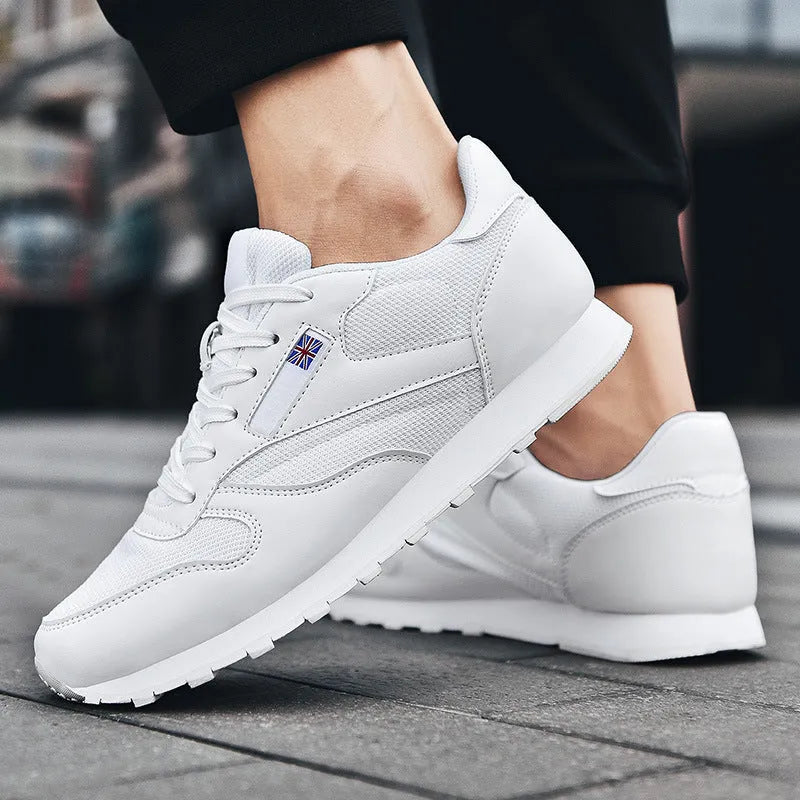 Men's lightweight breathable running shoes in white with nylon leather upper, low top and front tie lacing