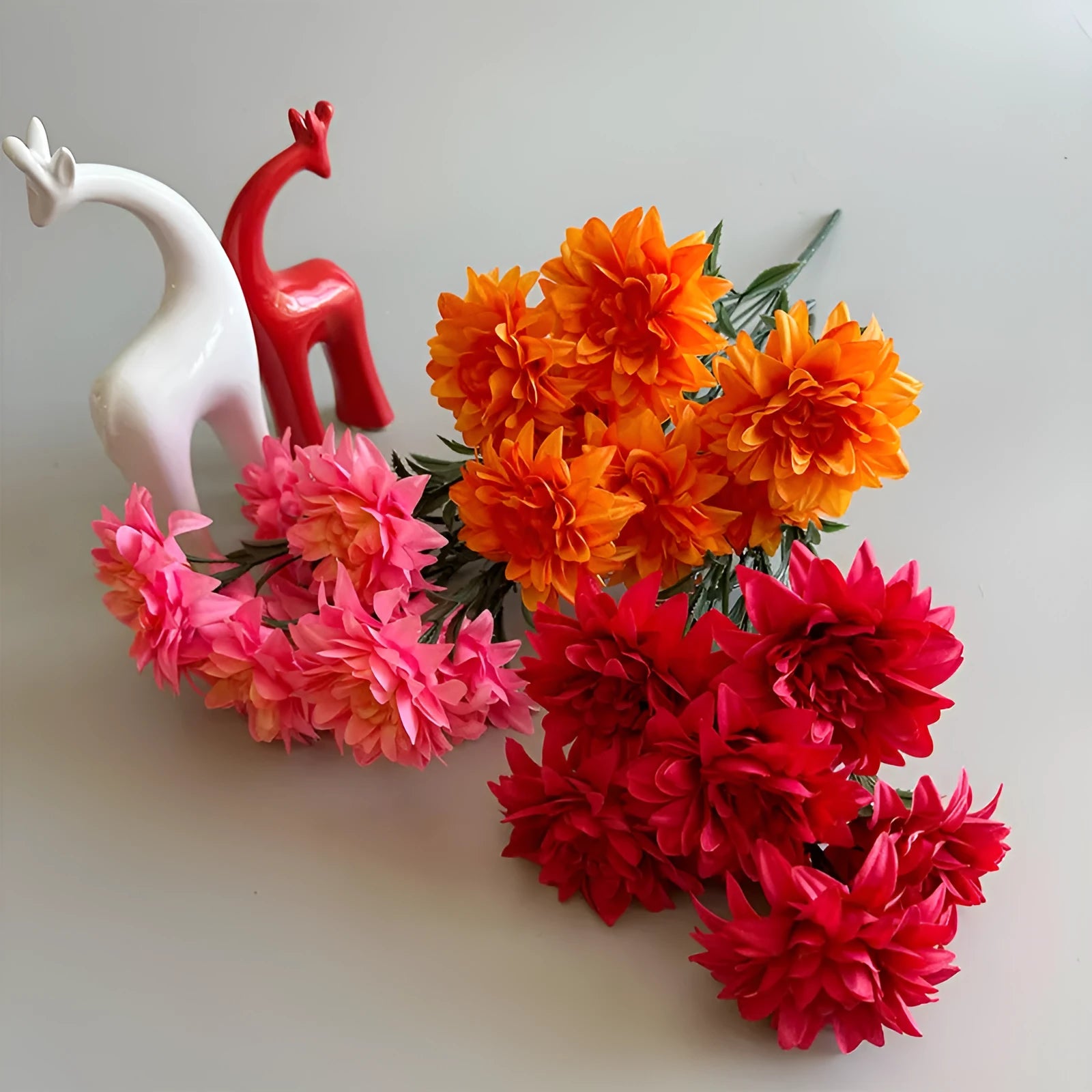 Dahlia desktop display fan holding fake flowers silk rose peony bunch multicolour